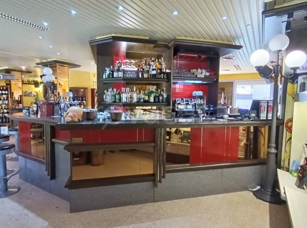 negozio in vendita a Gozzano