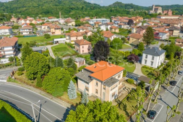 casa indipendente in vendita a Gozzano
