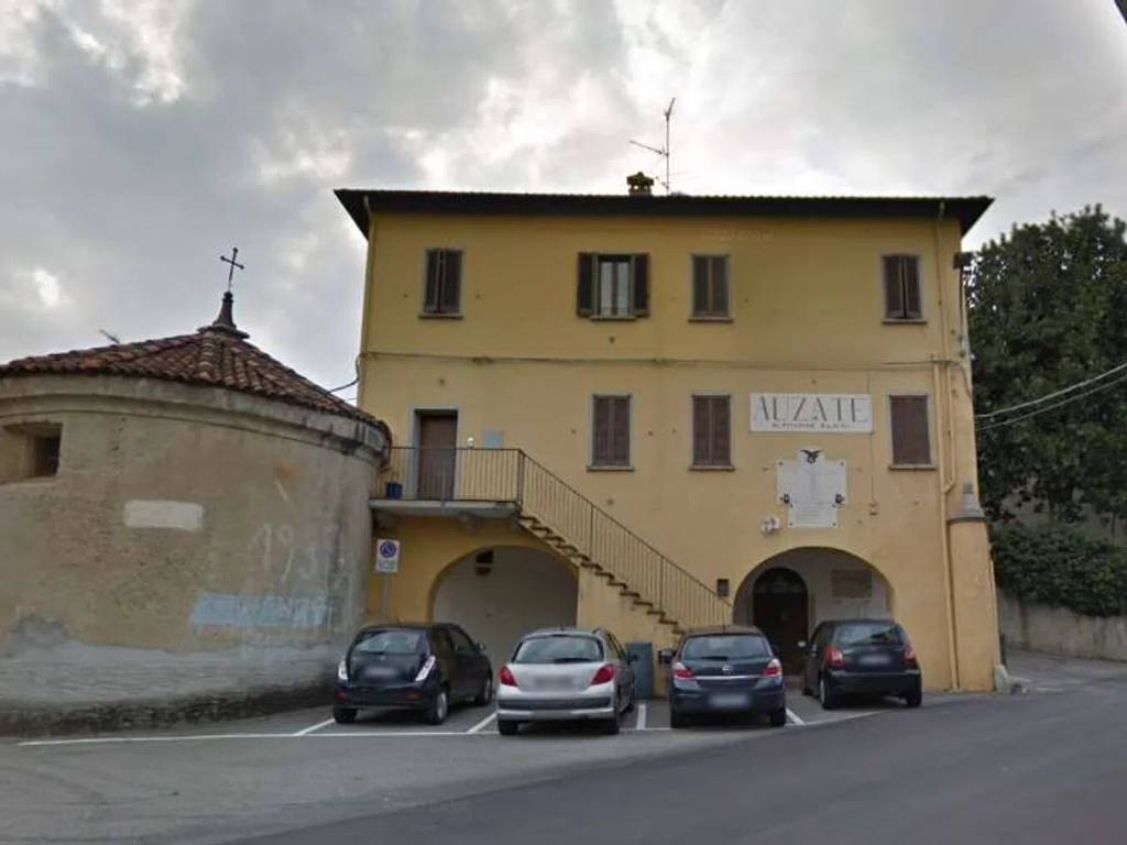 appartamento in vendita a Gozzano in zona Auzate