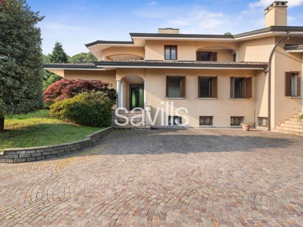 casa indipendente in vendita a Gozzano