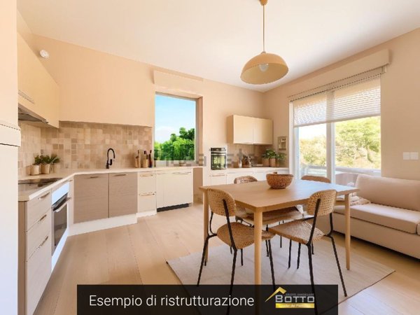 casa indipendente in vendita a Gozzano