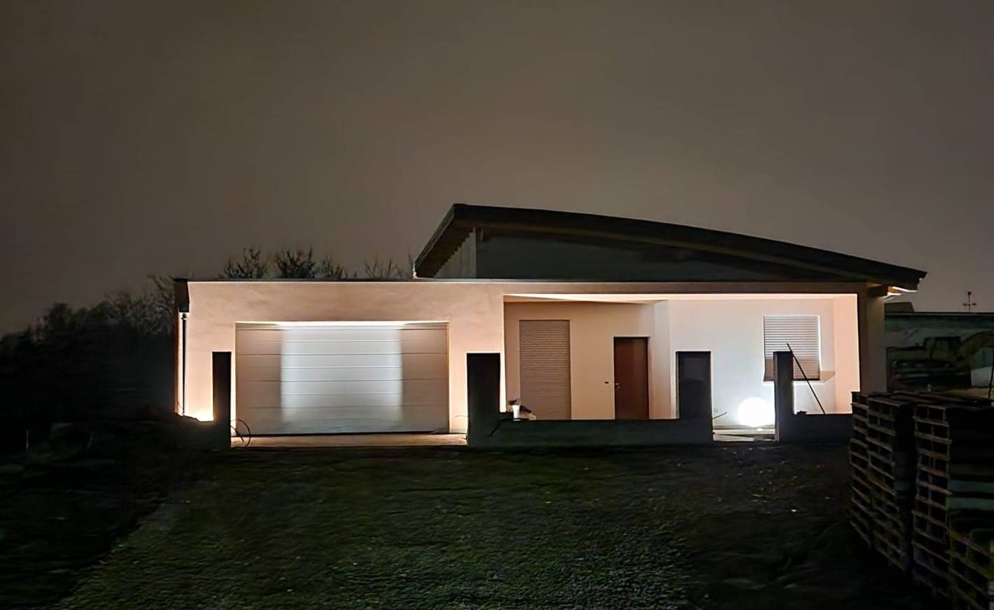 casa indipendente in vendita a Gozzano