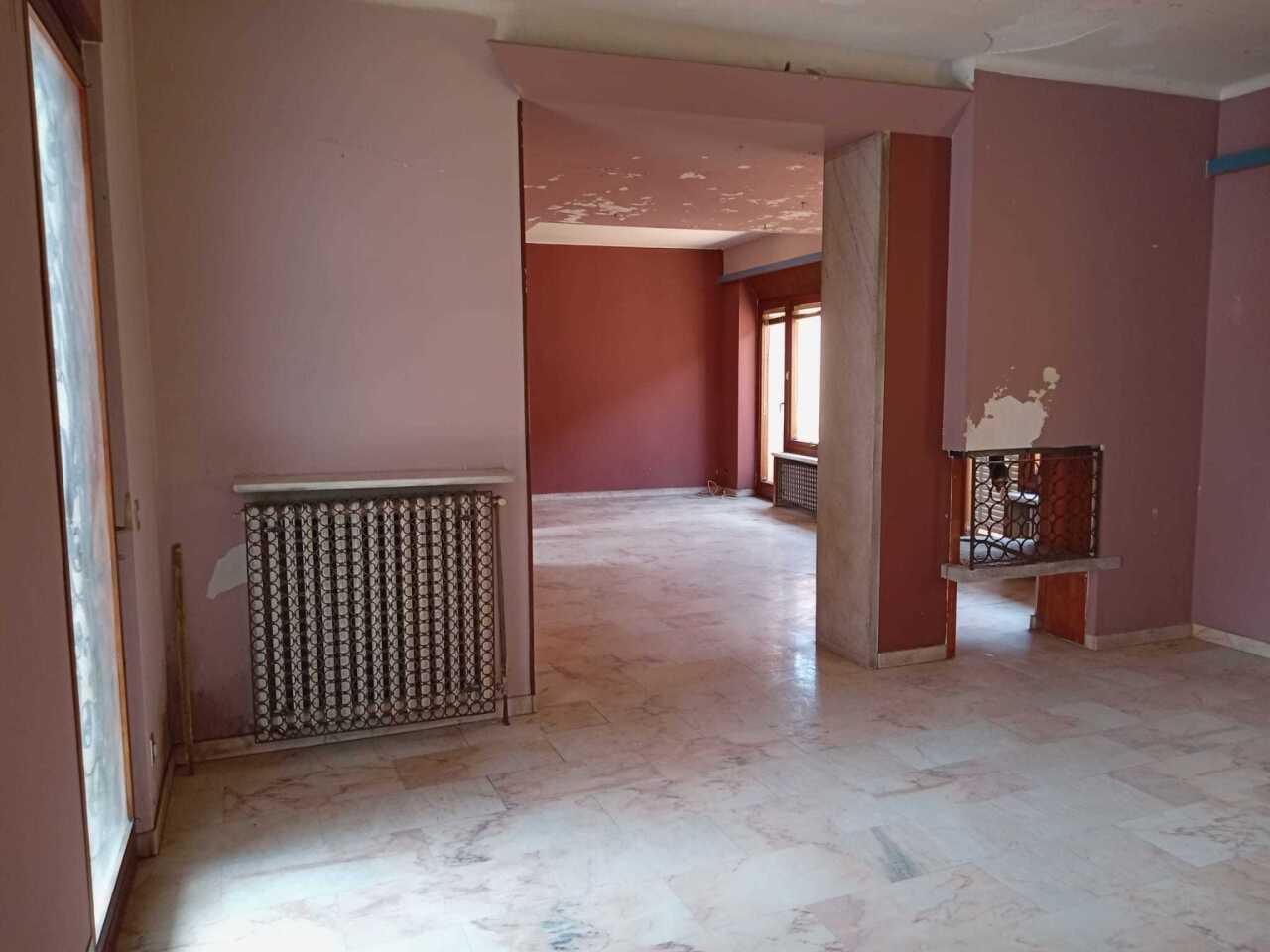 casa indipendente in vendita a Gozzano