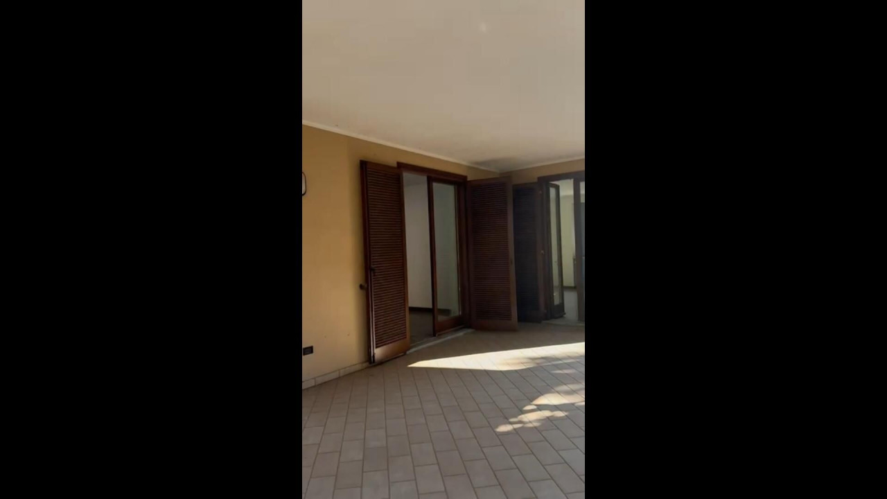 casa indipendente in vendita a Gozzano in zona Auzate