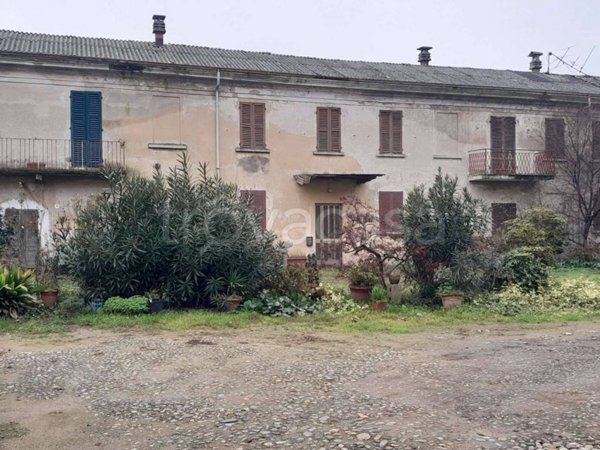 casa indipendente in vendita a Granozzo con Monticello in zona Monticello