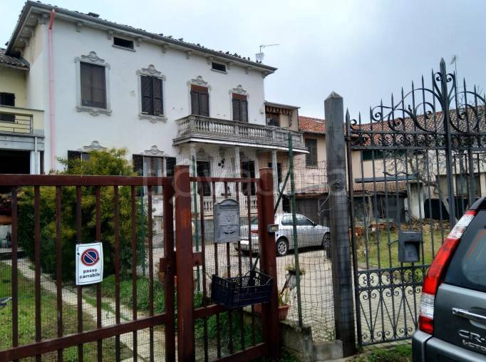 casa semindipendente in vendita a Granozzo con Monticello in zona Monticello