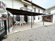 casa indipendente in vendita a Granozzo con Monticello