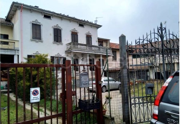 casa indipendente in vendita a Granozzo con Monticello in zona Monticello