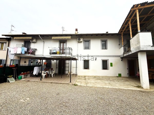 casa indipendente in vendita a Granozzo con Monticello