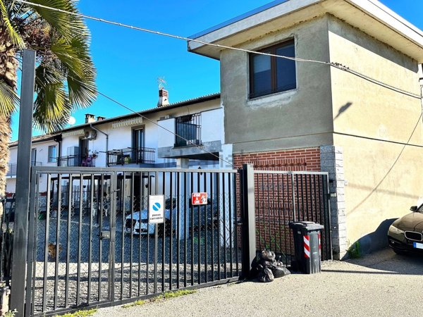 casa indipendente in vendita a Granozzo con Monticello