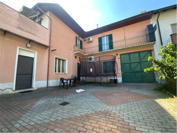casa indipendente in vendita a Granozzo con Monticello in zona Granozzo