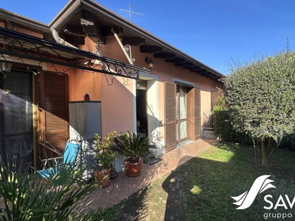 casa indipendente in vendita a Granozzo con Monticello in zona Granozzo