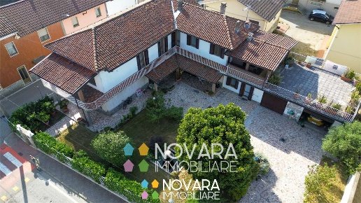 casa indipendente in vendita a Granozzo con Monticello