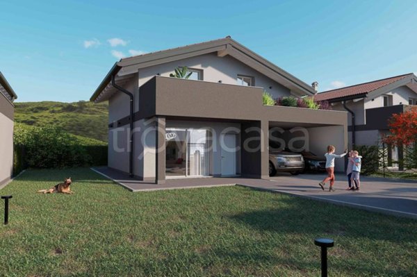 casa indipendente in vendita a Grignasco