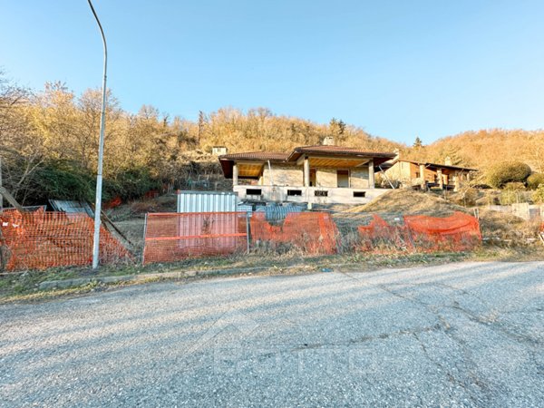 casa indipendente in vendita a Grignasco