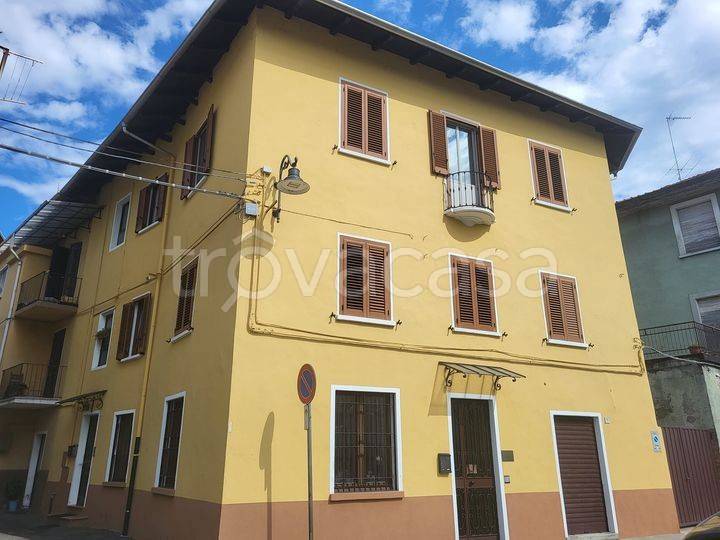 casa indipendente in vendita a Grignasco