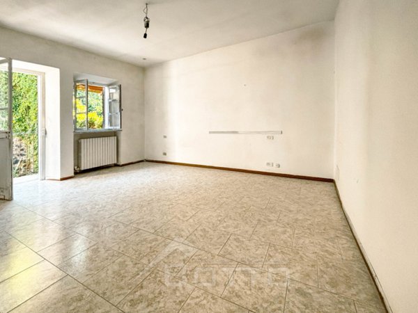 casa semindipendente in vendita a Grignasco