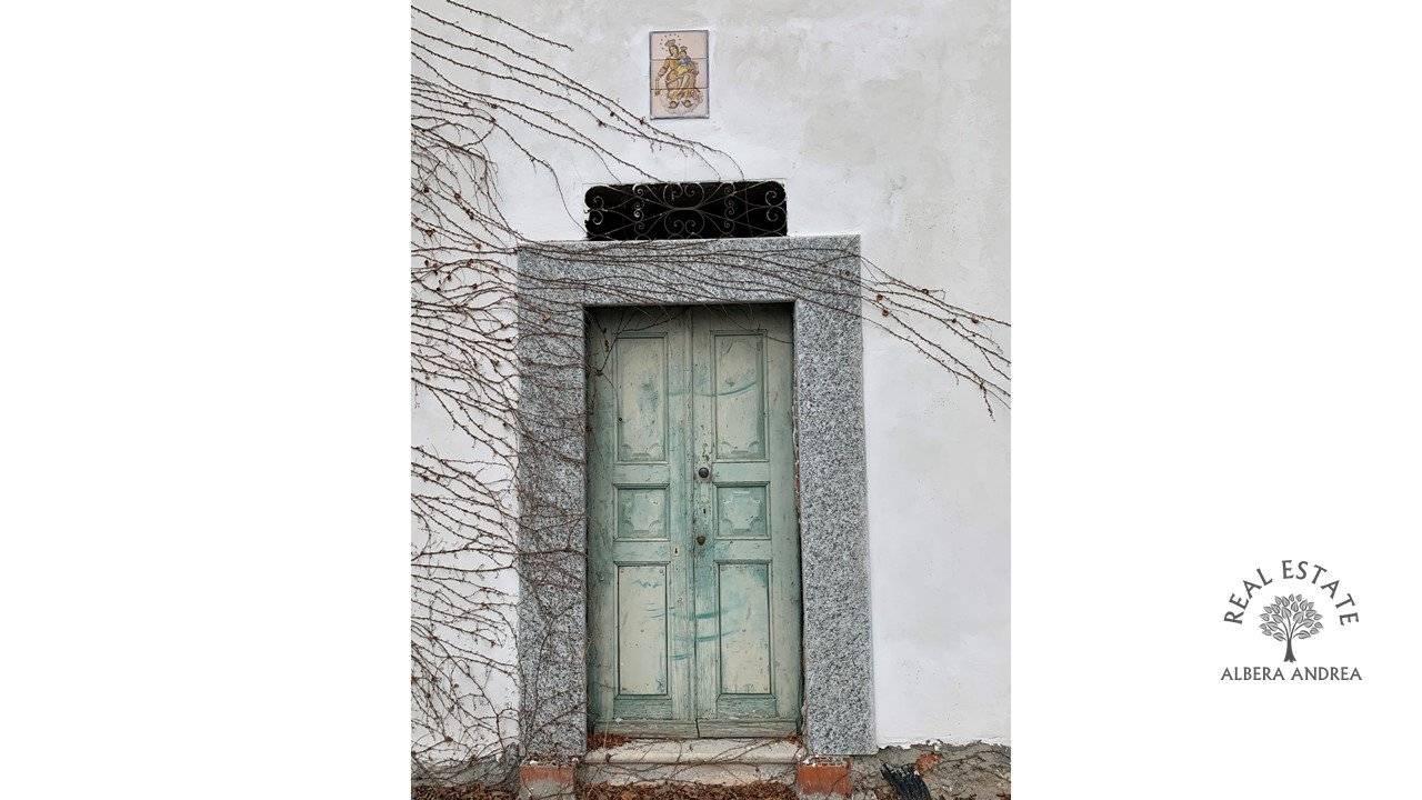 casa indipendente in vendita a Grignasco