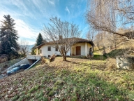 casa indipendente in vendita a Grignasco