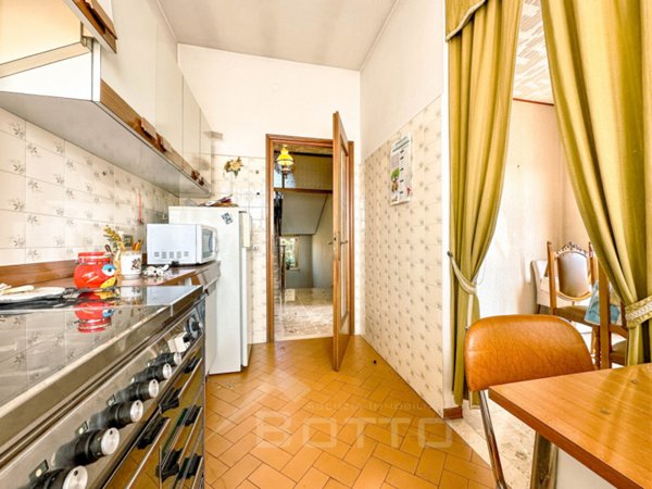 casa indipendente in vendita a Grignasco