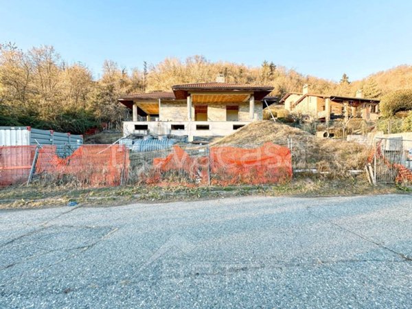 casa indipendente in vendita a Grignasco