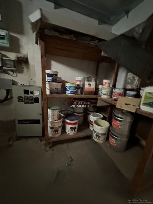 locale di sgombero in vendita a Grignasco