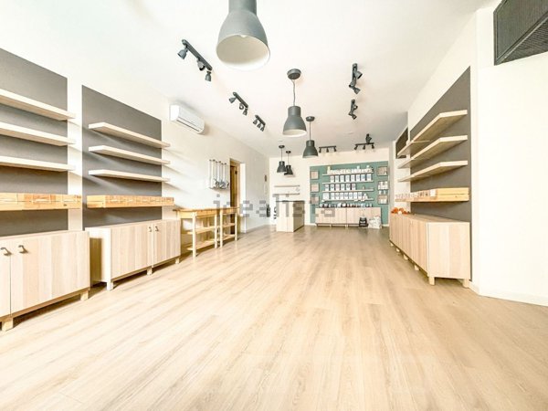 locale commerciale in vendita a Grignasco