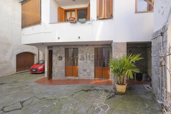 casa semindipendente in vendita a Grignasco in zona Cà Marietta