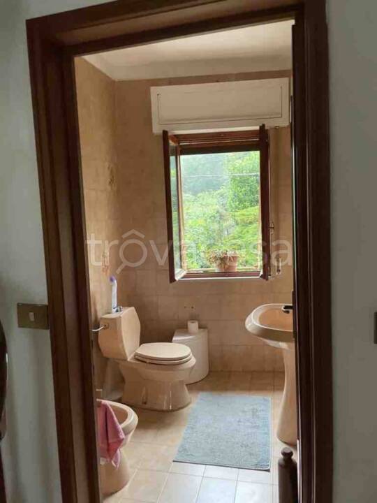 casa indipendente in vendita a Grignasco