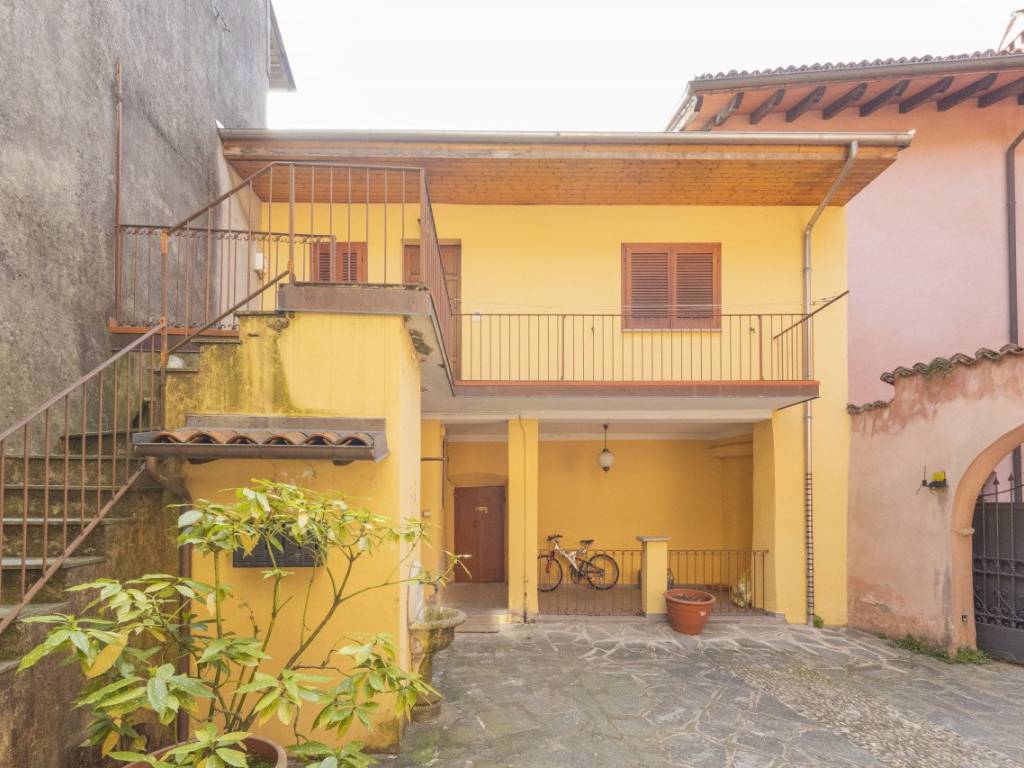 appartamento in vendita a Grignasco in zona Cà Marietta