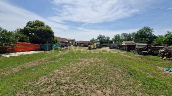 terreno edificabile in vendita a Grignasco