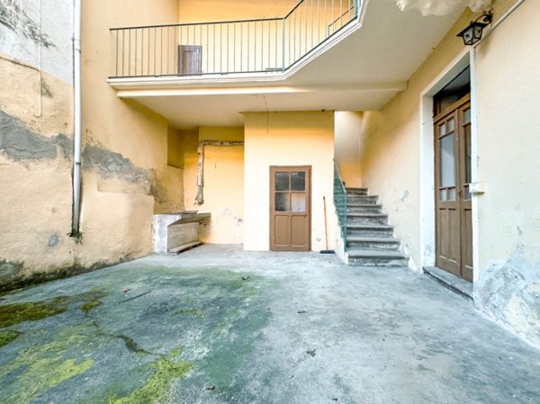 casa semindipendente in vendita a Grignasco in zona Cà Marietta