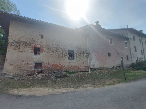 casale in vendita a Grignasco