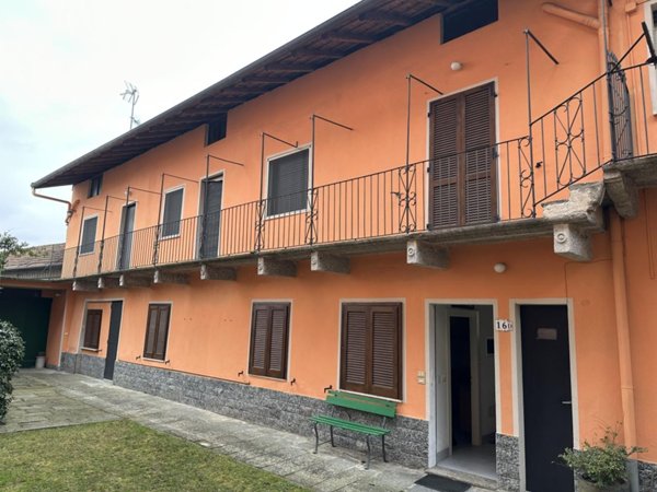 appartamento in vendita ad Invorio