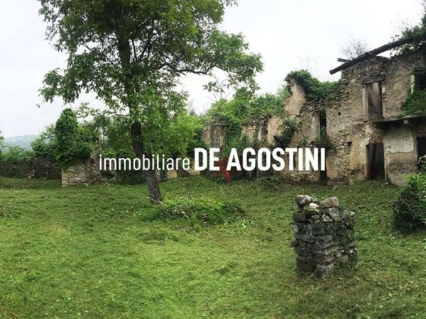 casa indipendente in vendita ad Invorio