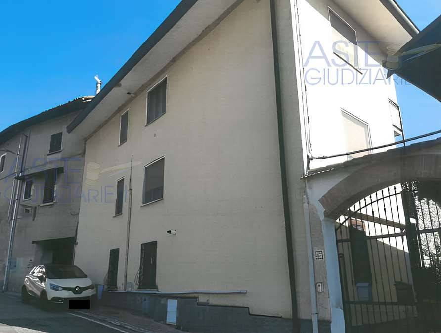 appartamento in vendita ad Invorio
