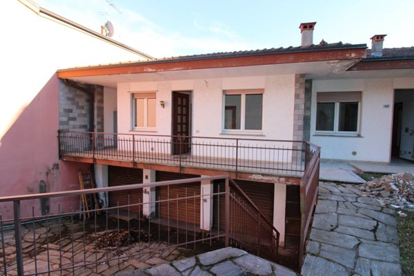 appartamento in vendita ad Invorio