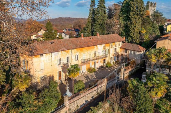 villa in vendita ad Invorio