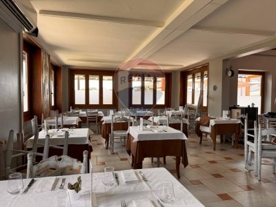 negozio in vendita ad Invorio