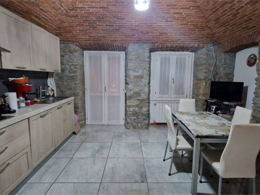 appartamento in vendita ad Invorio
