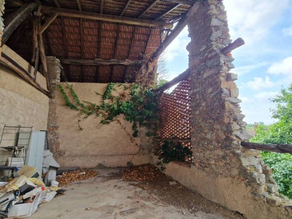 casa indipendente in vendita ad Invorio
