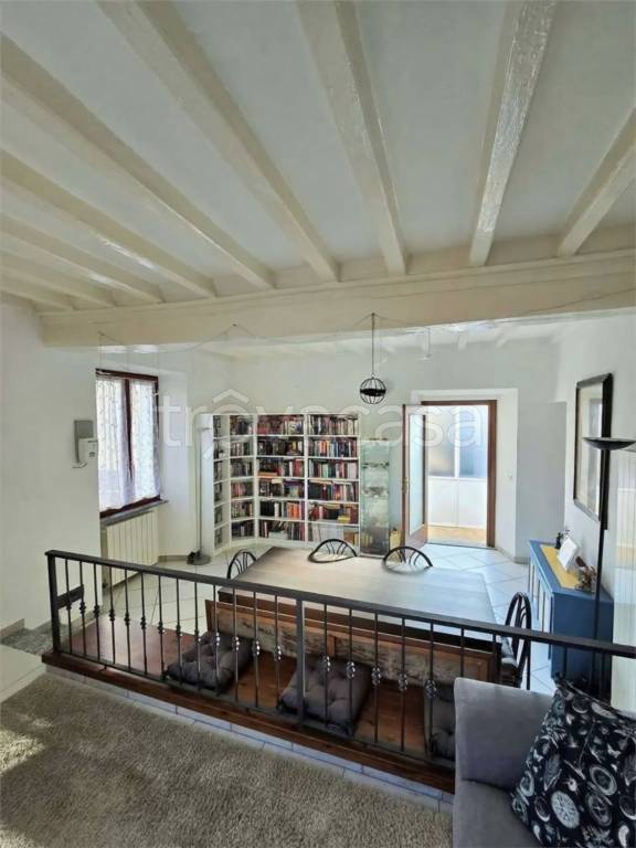 appartamento in vendita ad Invorio