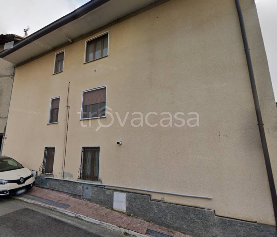 appartamento in vendita ad Invorio