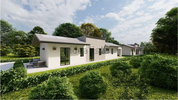 casa indipendente in vendita ad Invorio