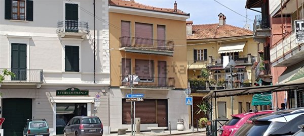 appartamento in vendita ad Invorio