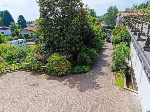 appartamento in vendita ad Invorio