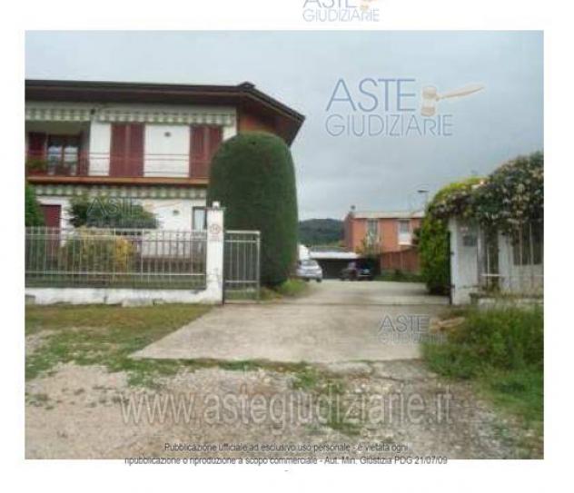 appartamento in vendita ad Invorio