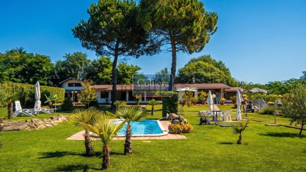 casa indipendente in vendita ad Invorio in zona Invorio Superiore