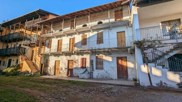 casa indipendente in vendita a Landiona