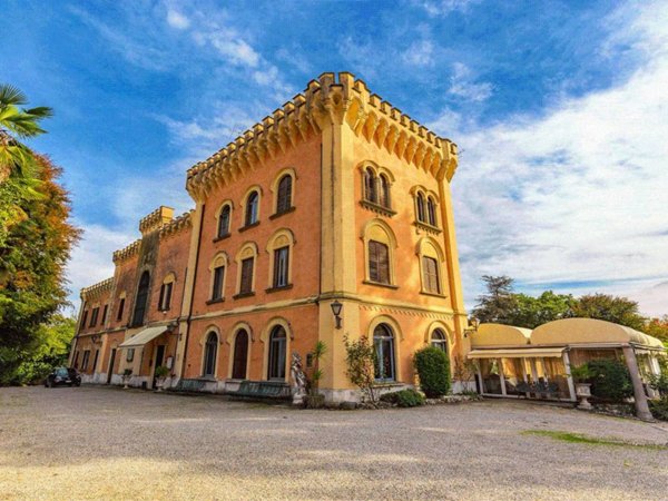 casa indipendente in vendita a Lesa